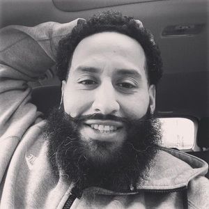 Meet your Posher, Sam